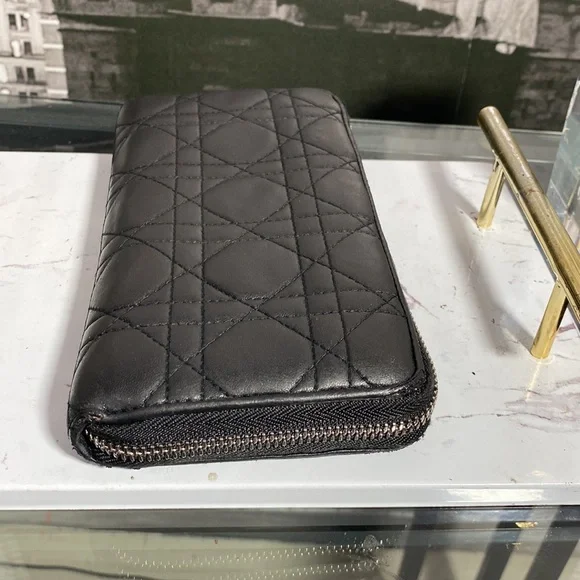 Authentic Christian Dior Cannage Leather Zippy Long Wallet - Picture 12 of 17